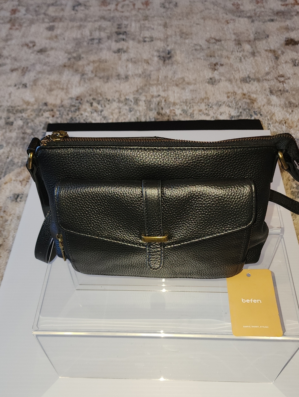 Befen Genuine Leather RFID Crossbody Bag. NWOT